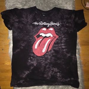 Size 2x Rolling Stone t-shirt.